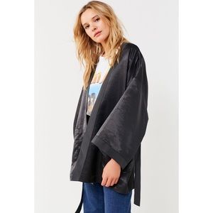 URBAN OUTFITTERS Satin Kimono Jacket